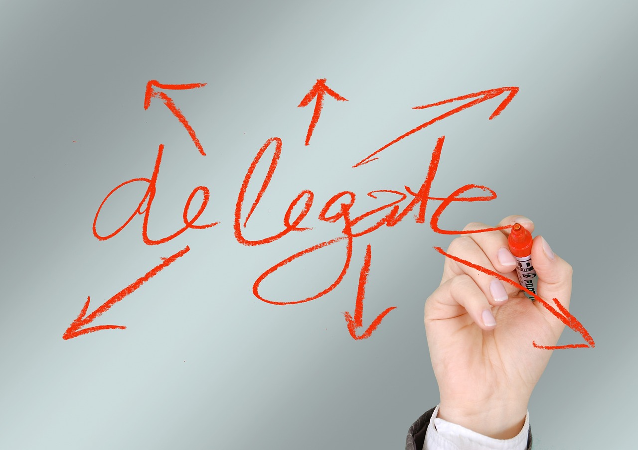 découvrez l'art de la délégation en entreprise : principes, avantages, étapes clés et bonnes pratiques pour optimiser la gestion de votre équipe et gagner en efficacité.